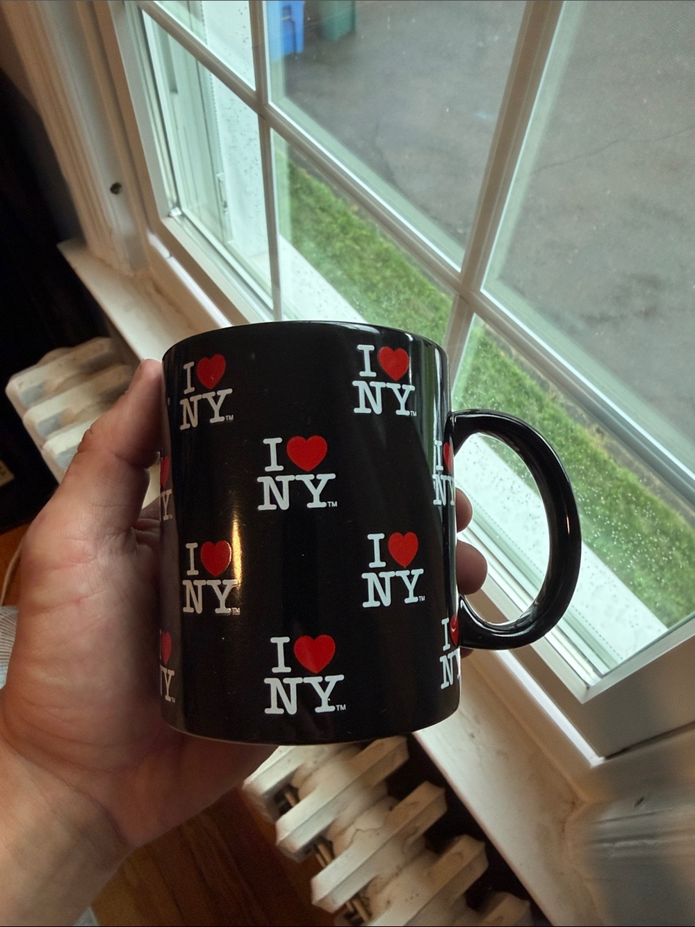 Black I ♥ NY Ceramic Mug with Red Heart Design